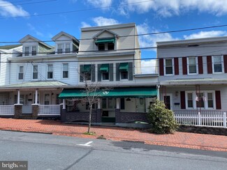 207 N 5th St, Minersville, PA 17954