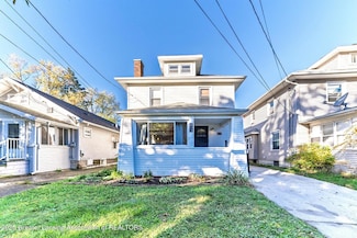 413 N Clemens Ave, Lansing, MI 48912