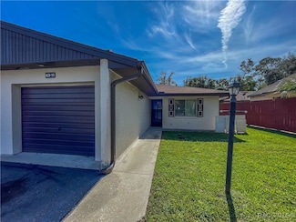 63 Douglas St Unit 11, Homosassa, FL 34446