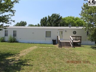 321 S Douglas St, Cunningham, KS 67035