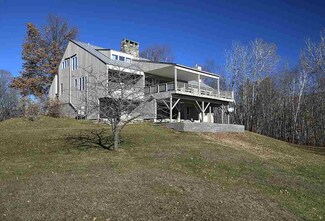 825 Wild Apple Rd, South Pomfret, VT 05067