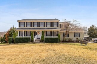 10 N Meadow Ridge Ln, Woodbine, NJ 08270