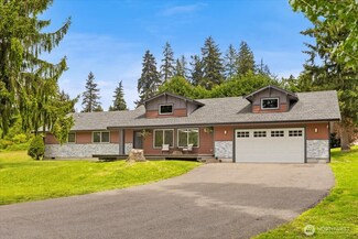 12125 Woodland Ave E, Puyallup, WA 98373
