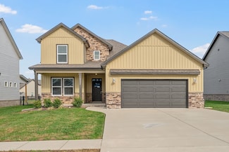 2624 Rafiki Dr, Clarksville, TN 37042