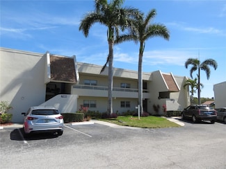 7193 W Country Club Dr N Unit 138, Sarasota, FL 34243