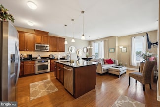 968 Robbinsville Edinburg Rd Unit 306, Trenton, NJ 08691