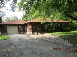 237 W Elm St, Jamestown, IN 46147