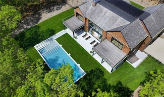 780 Sagg Rd, Sagaponack, NY 11962