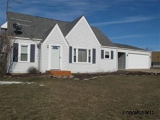 16700 Us Highway 20 W, East Dubuque, IL 61025