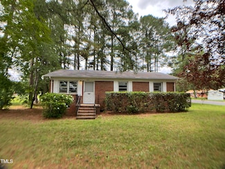 2915 Ross Rd, Durham, NC 27703