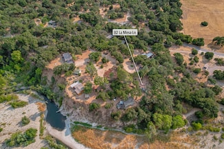 82 La Mesa Ln, Santa Barbara, CA 93105