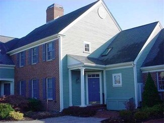 70 Great Hill Dr, Topsfield, MA 01983