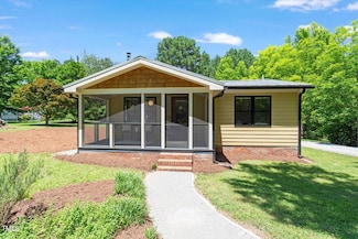 3213 Mid Pines Rd, Raleigh, NC 27606