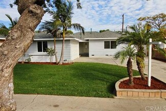 1705 S Woodland Place, Santa Ana, CA 92707
