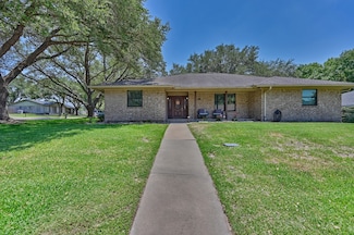 1600 Pecan St, Brenham, TX 77833