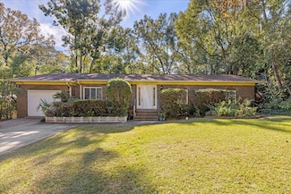 1805 Mayfair Rd, Tallahassee, FL 32303