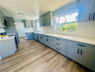 6921 SW 8th Ct, North Lauderdale, FL 33068