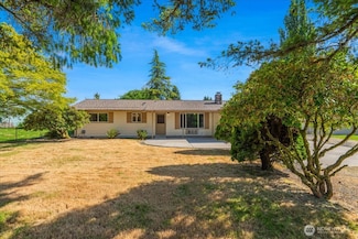 421 Waters Rd, Castle Rock, WA 98611