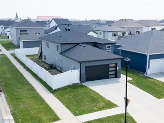 1506 67th Ave S, Fargo, ND 58104