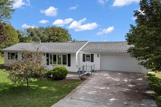 513 Sherman St, East Jordan, MI 49727