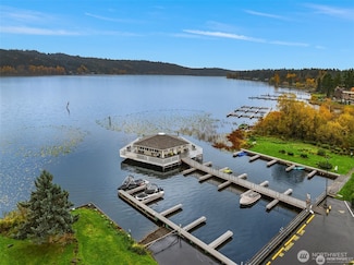 17104 NE 45th St Unit 8, Redmond, WA 98052