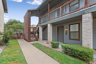 1356 S 12th St, Waco, TX 76706