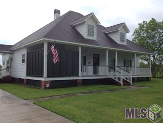 11202 Beco Rd, Saint Amant, LA 70774