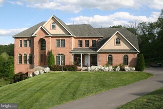 25103 Highland Manor Ct, Gaithersburg, MD 20882
