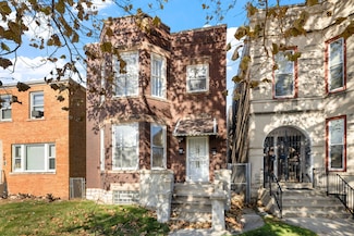 750 E 69th Place, Chicago, IL 60637