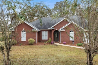 206 Golden Hills Rd, Mooreville, MS 38857