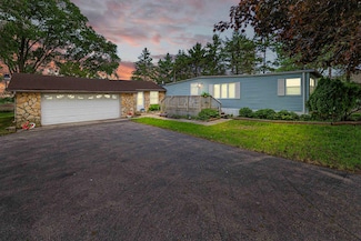 N10678 Us Highway 151, Malone, WI 53049