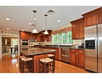 266 Joseph Rd, Boxborough, MA 01719