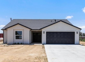 25900 Tanforan Dr, Madera, CA 93638