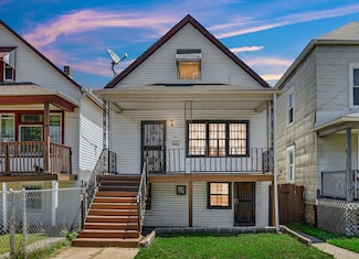 8533 S Manistee Ave, Chicago, IL 60617