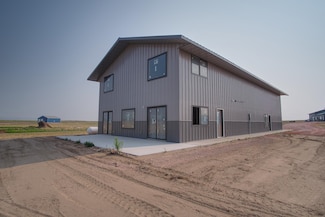 27997 Houseboat Dr, Hot Springs, SD 57747