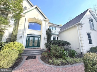 584 S Heilbron Dr, Media, PA 19063