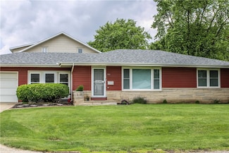 701 N 23rd St, Mattoon, IL 61938