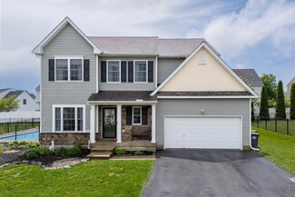 2613 English Ivy Rd, Nazareth, PA 18064