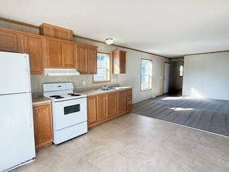 2500 Farm Bureau Rd Unit Lot 218, Manhattan, KS 66502