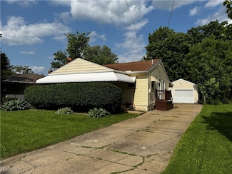 61 S Hartford Ave, Youngstown, OH 44509