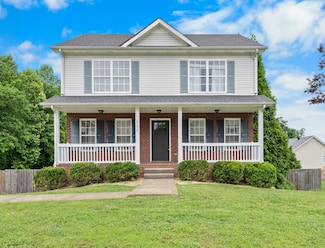 925 Cobbler Dr, Clarksville, TN 37040