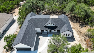 391 Prairie Tea Ln, Canyon Lake, TX 78133