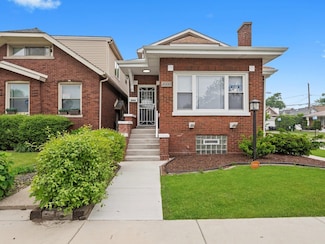 8000 S Harper Ave, Chicago, IL 60619