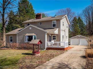 3879 Root Rd, North Olmsted, OH 44070
