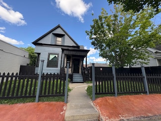 1118 S 60th St, Milwaukee, WI 53214