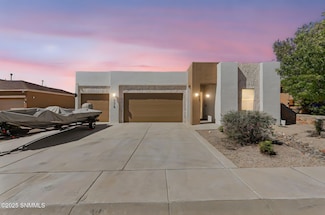 4028 Spotted Dove Dr, Las Cruces, NM 88001