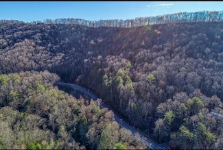 288 Frost Bottom Rd, Oliver Springs, TN 37840