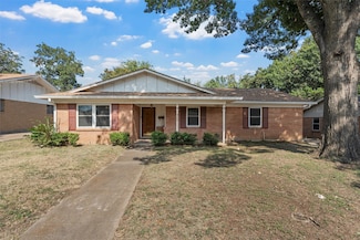 925 Melrose Dr, Waco, TX 76710