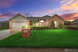 101 Crown Point Meadows, Dayton, OH 45458
