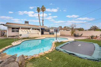 212 N Torrey Pines Dr, Las Vegas, NV 89107
